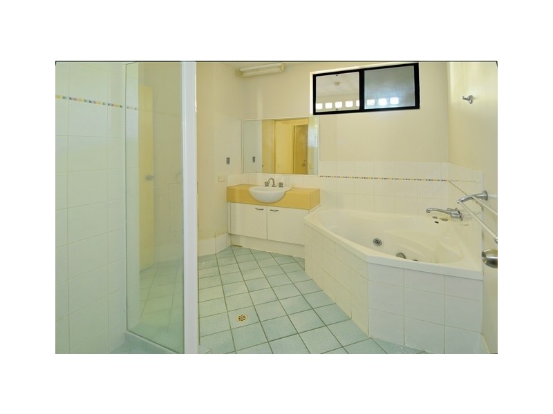 Unit 5 ‘Caribbean’ 17 – 19 Brisbane Road, Mooloolaba QLD 4557
