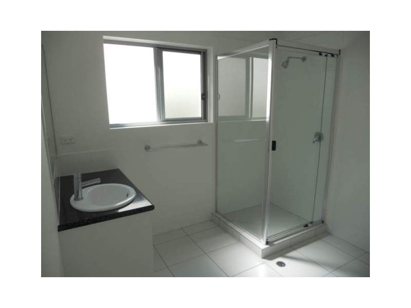 2/244 Alexandra Parade, Alexandra Headland QLD 4572