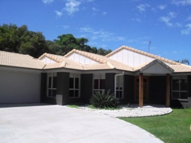 8 White Dove Court, Wurtulla QLD 4575