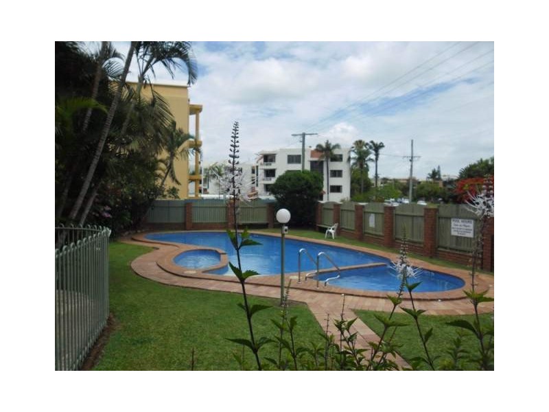 11/4 Juan Street, Alexandra Headland QLD 4572