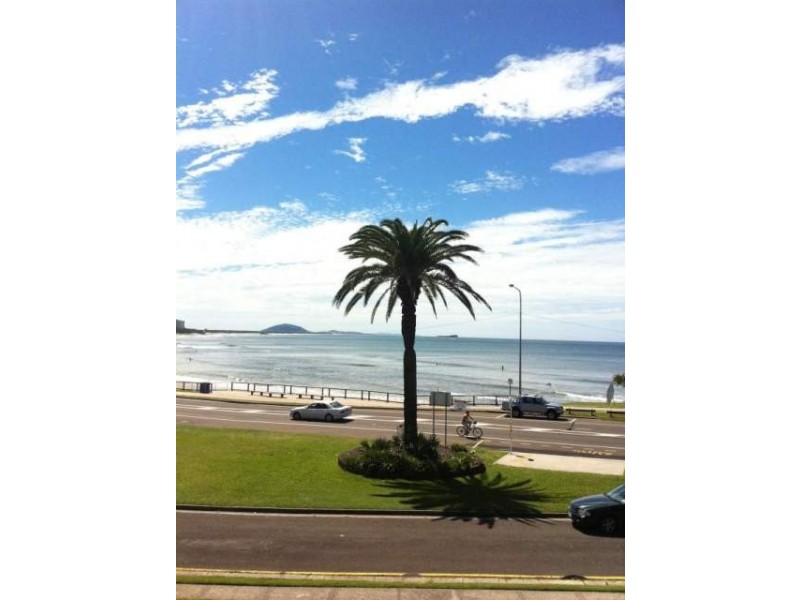 11/4 Juan Street, Alexandra Headland QLD 4572