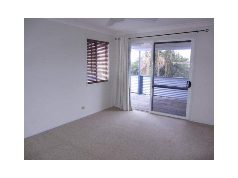 17 Point Cartwright Drive, Buddina QLD 4575