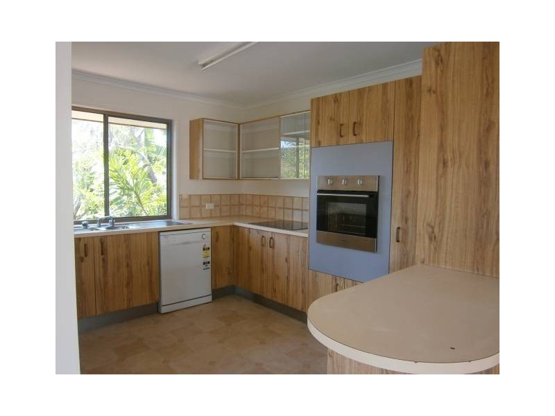 2  Illawong Street, Buddina QLD 4575