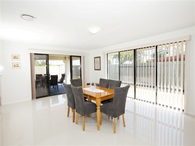 10 Mulgani Street, Warana QLD 4575