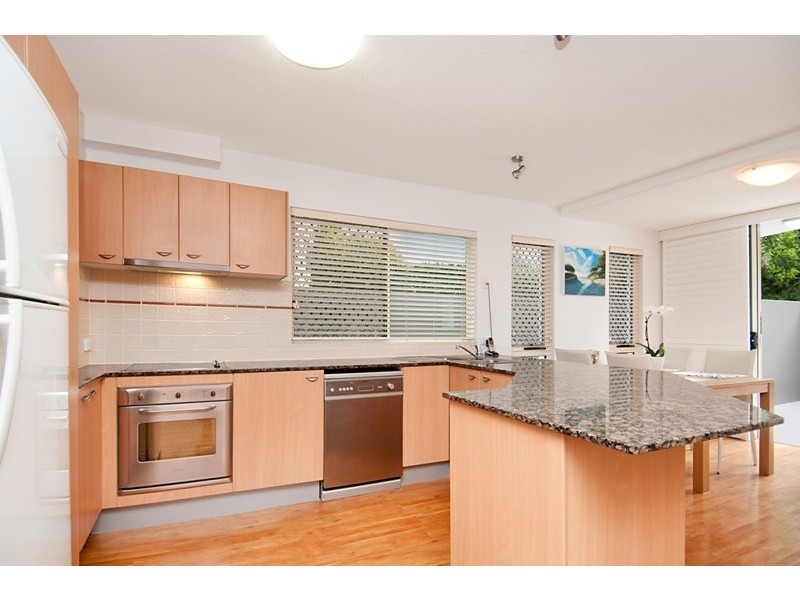 Unit 2  ‘Riva’ 100 River Esp, Mooloolaba QLD 4557