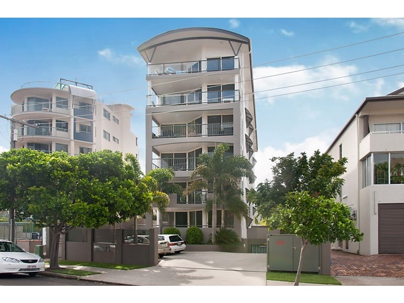 Unit 2  ‘Riva’ 100 River Esp, Mooloolaba QLD 4557