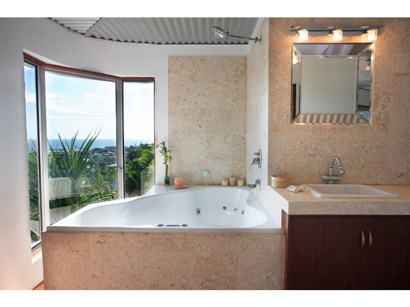 21 YAKOLA PARADE, Alexandra Headland QLD 4572