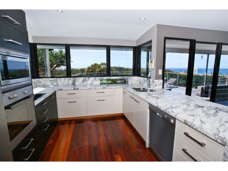 21 YAKOLA PARADE, Alexandra Headland QLD 4572