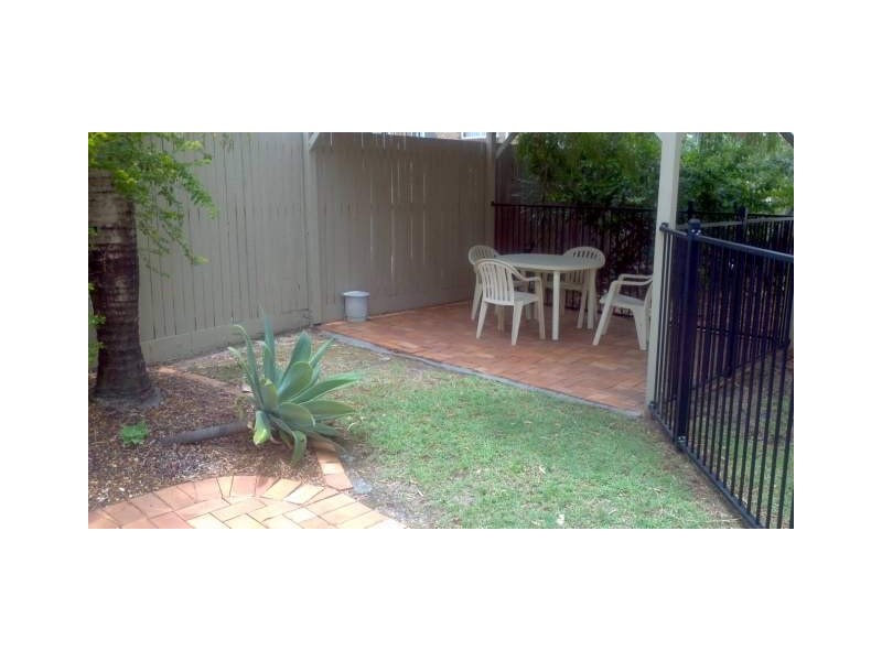 1/100 Pacific Boulevard, Buddina QLD 4575