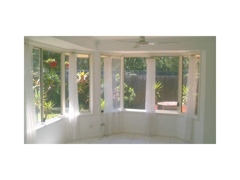 2/83 Parkway Drive, Mooloolaba QLD 4557