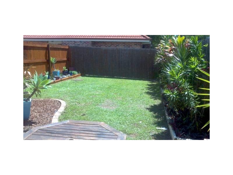 2/83 Parkway Drive, Mooloolaba QLD 4557