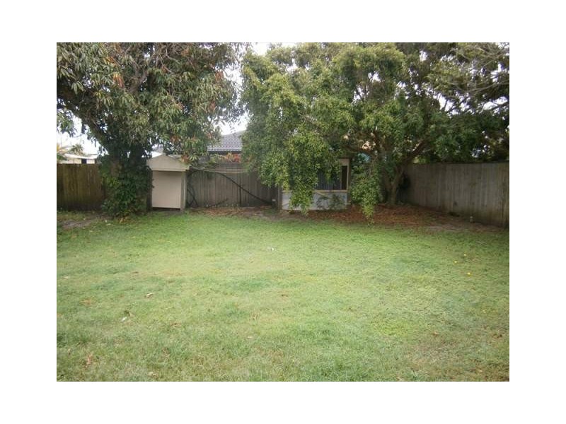 38 Mulgani Street, Warana QLD 4575