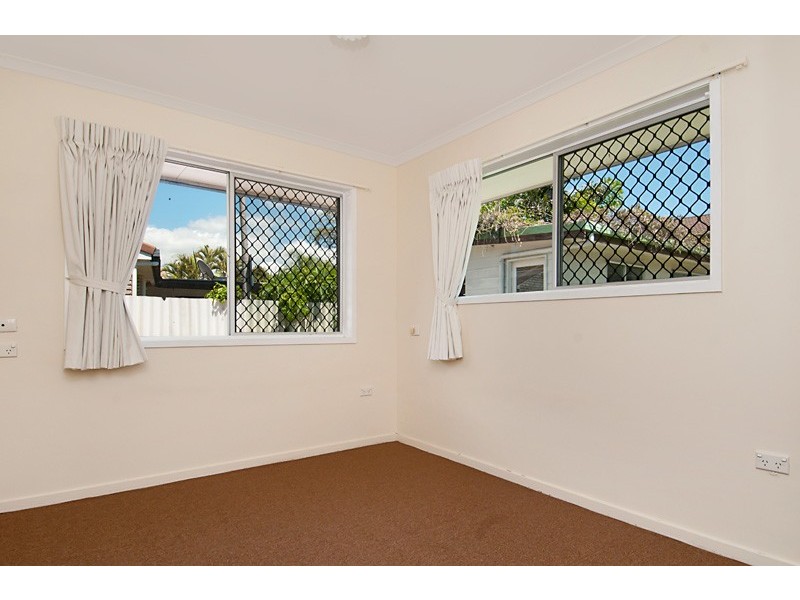20 Amarina Avenue, Mooloolaba QLD 4557
