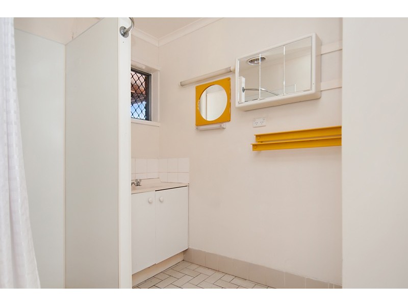 20 Amarina Avenue, Mooloolaba QLD 4557