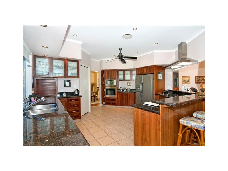 383 Upper Rosemount Road, Rosemount QLD 4560