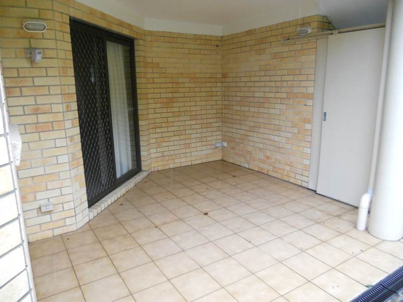 24 Kawana Street, Alexandra Headland QLD 4572