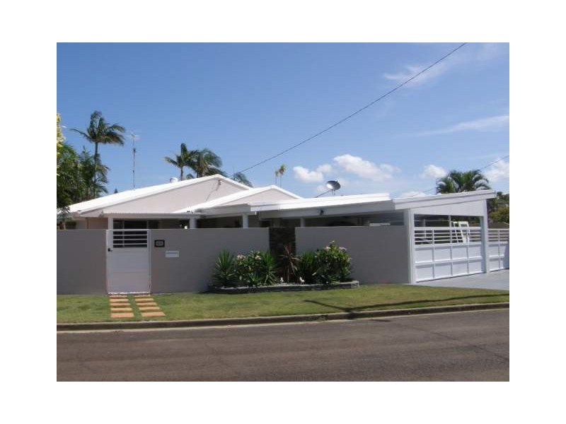 6 Yaringa Avenue, Buddina QLD 4575