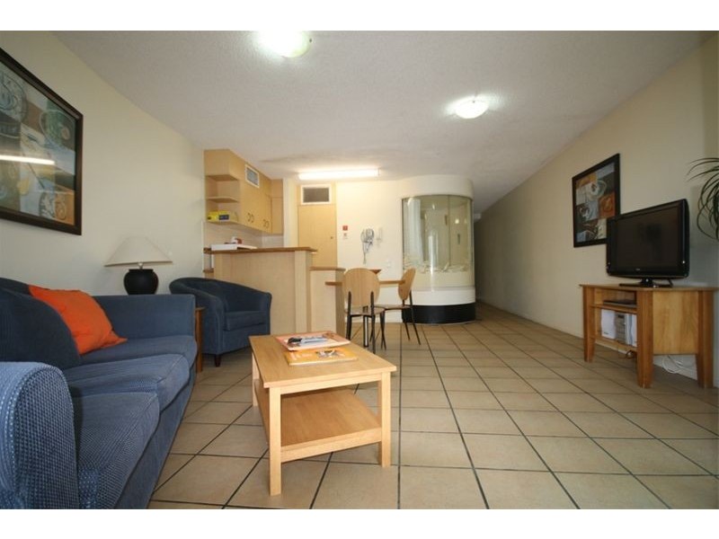 UNIT 27 ‘GRAND PALAIS’ 188 ALEXANDRA PARADE, Alexandra Headland QLD 4572