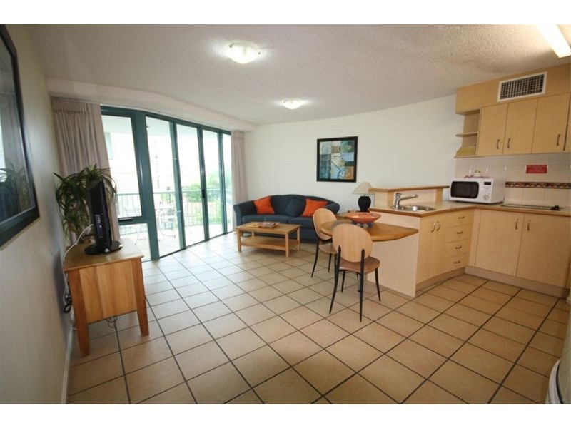 UNIT 27 ‘GRAND PALAIS’ 188 ALEXANDRA PARADE, Alexandra Headland QLD 4572