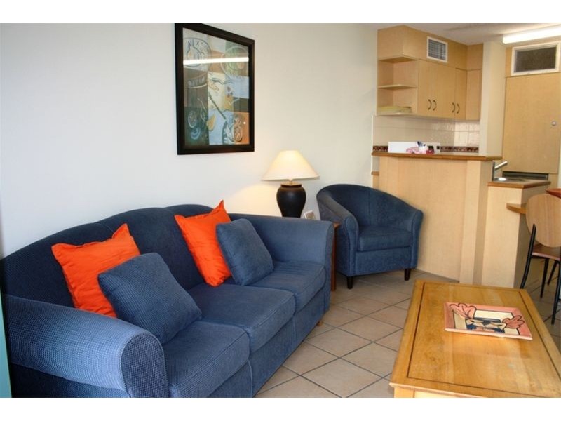 UNIT 27 ‘GRAND PALAIS’ 188 ALEXANDRA PARADE, Alexandra Headland QLD 4572
