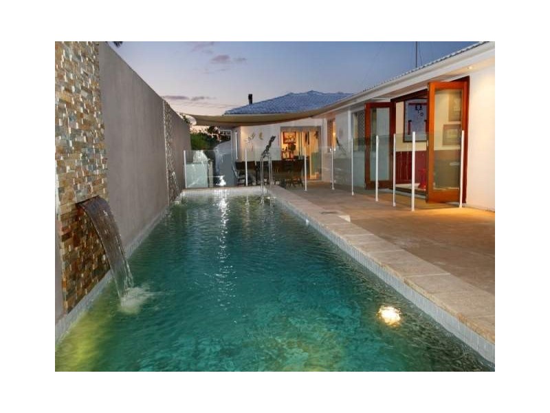 22 Tarnkun Street, Alexandra Headland QLD 4572