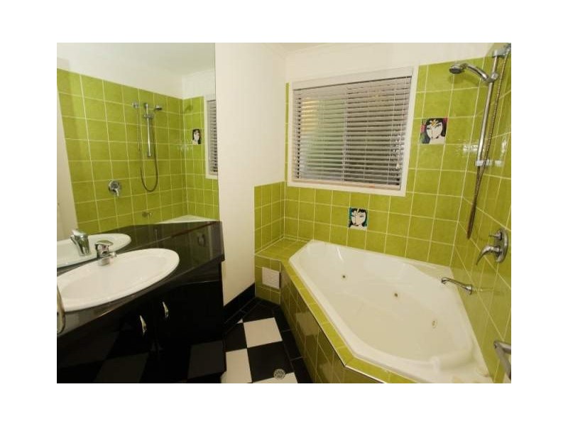 22 Tarnkun Street, Alexandra Headland QLD 4572