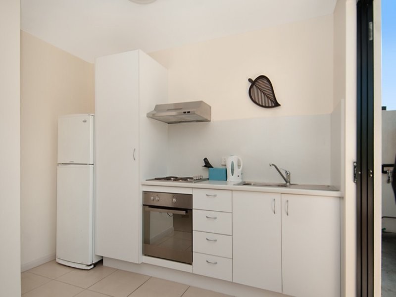 Unit 10 8 Hinley Avenue, Maroochydore QLD 4558