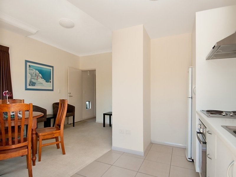 Unit 10 8 Hinley Avenue, Maroochydore QLD 4558