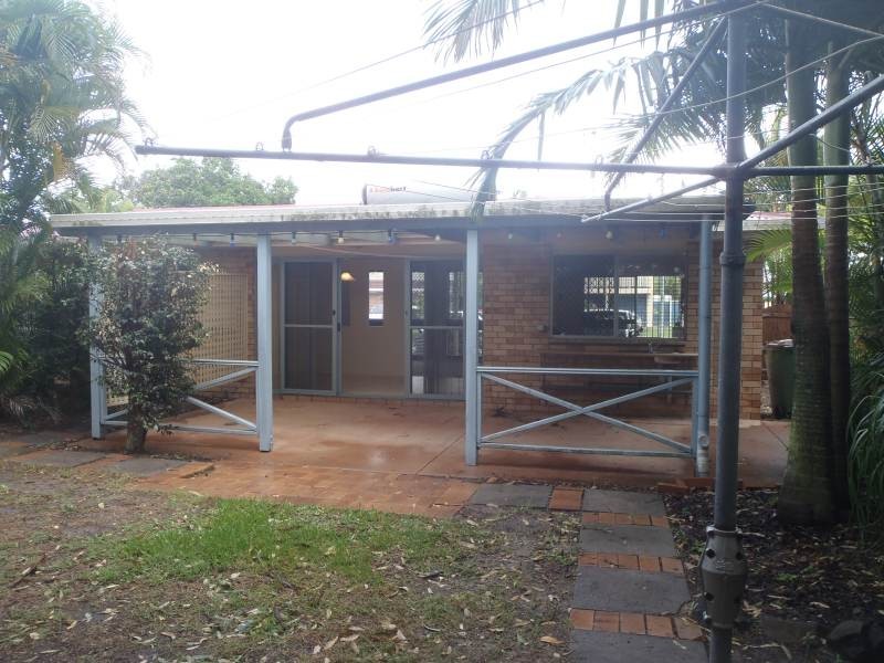 39 Saleng Crescent, Warana QLD 4575