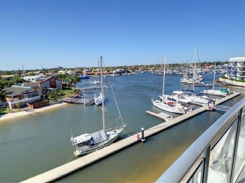 410/11 Nicklin Way, Minyama QLD 4575