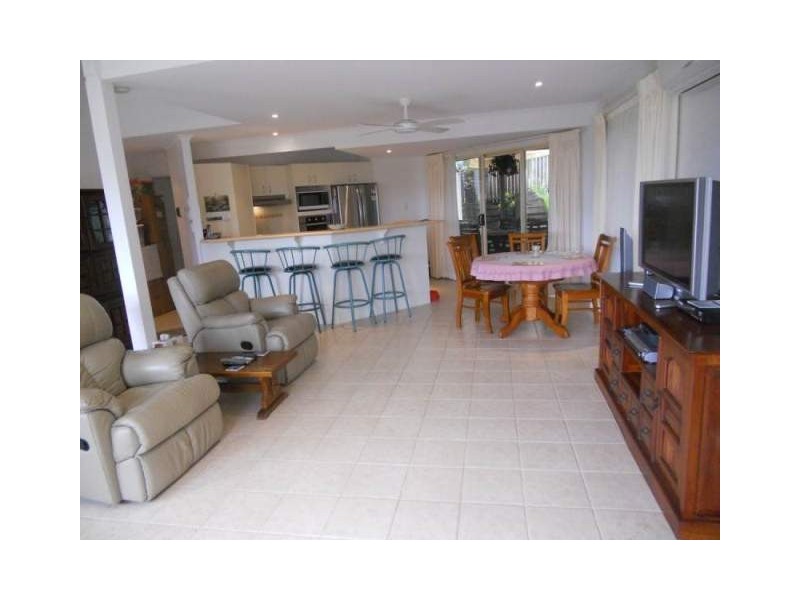 2/26 Marjorie Street, Mooloolaba QLD 4557