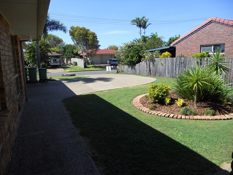 6 Peacock Crescent, Bokarina QLD 4575