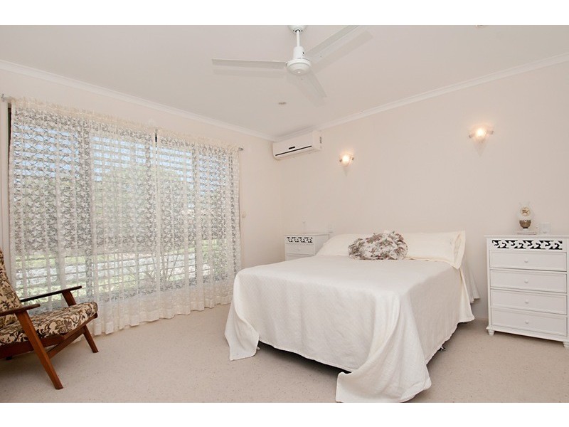 6 Murrindi Street, Minyama QLD 4575