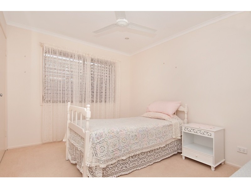 6 Murrindi Street, Minyama QLD 4575