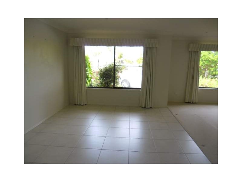 58 Oceanview Avenue, Mooloolaba QLD 4557