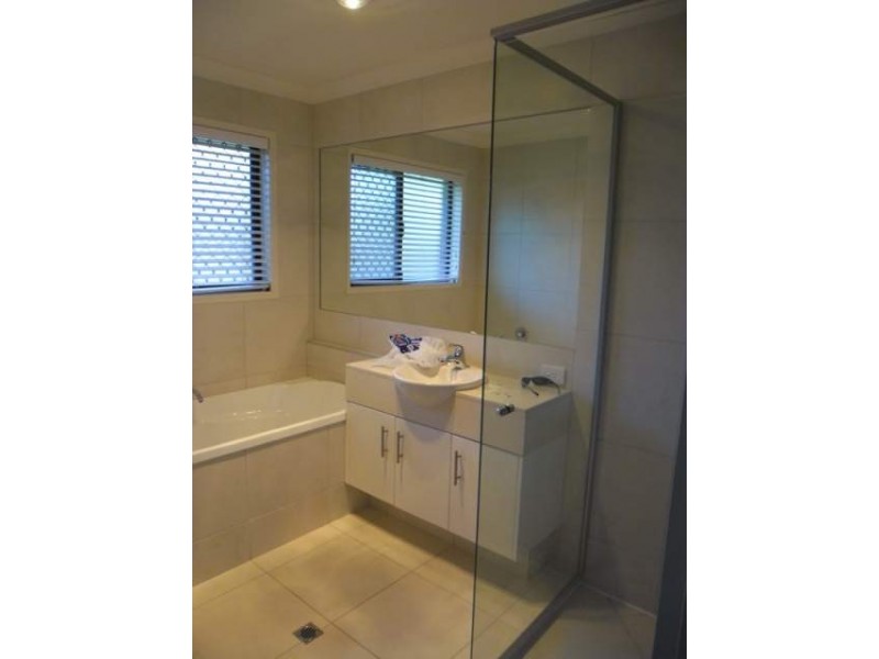 58 Oceanview Avenue, Mooloolaba QLD 4557