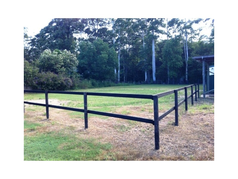 4 Wingara Pl, Pomona QLD 4568