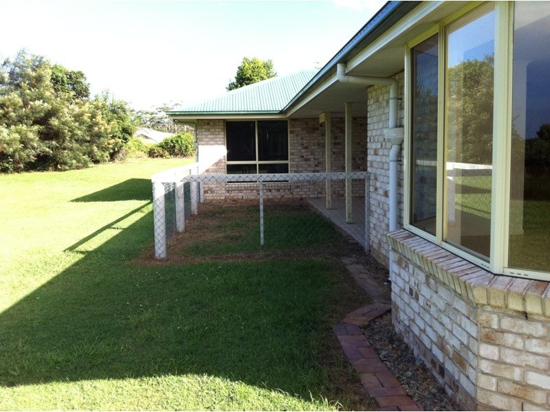 4 Wingara Pl, Pomona QLD 4568