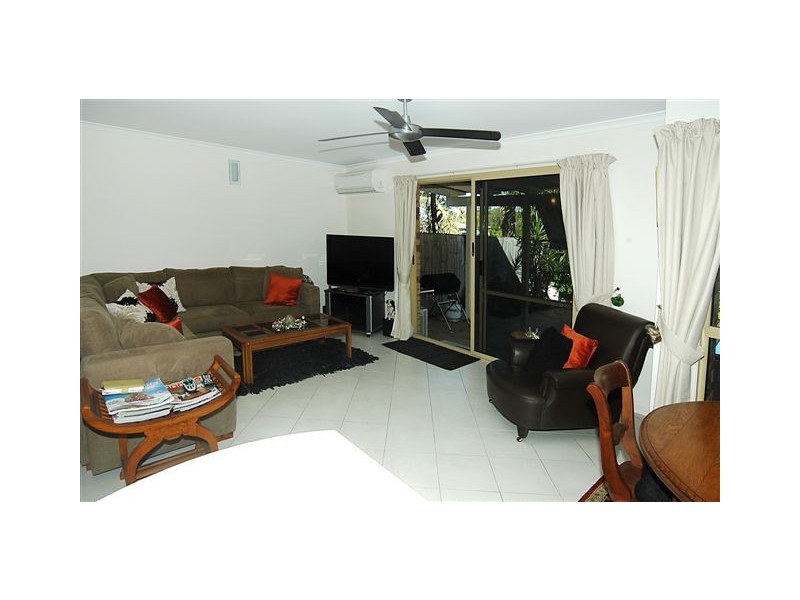 4 ‘Regency Townshouses’ 9-11 Kapala Street, Mooloolaba QLD 4557