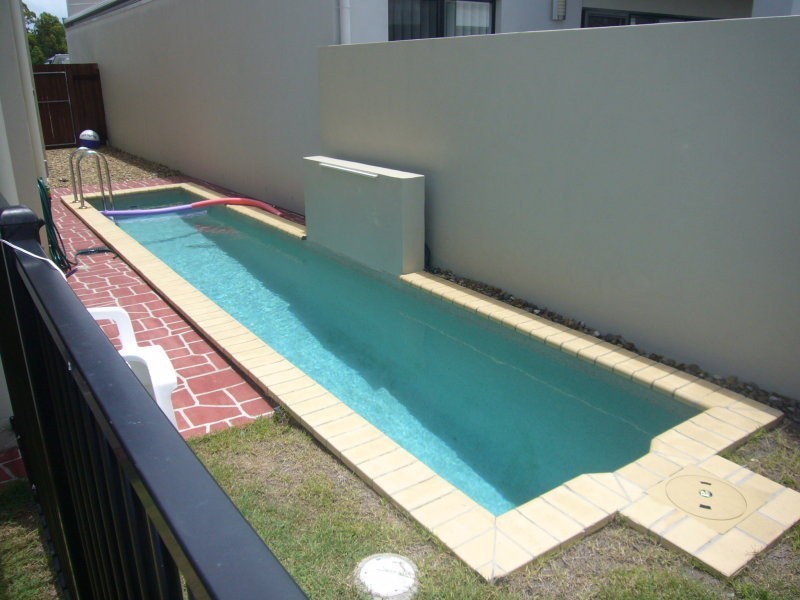 22 Tarawa Street, Kawana Island QLD 4575