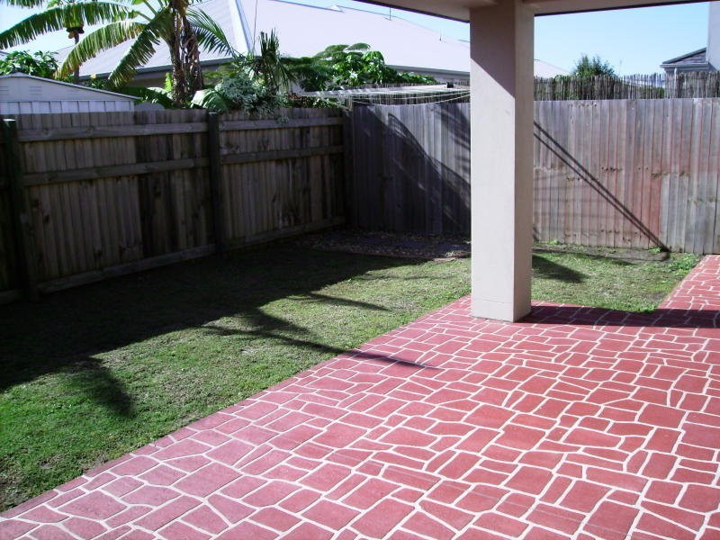 22 Tarawa Street, Kawana Island QLD 4575