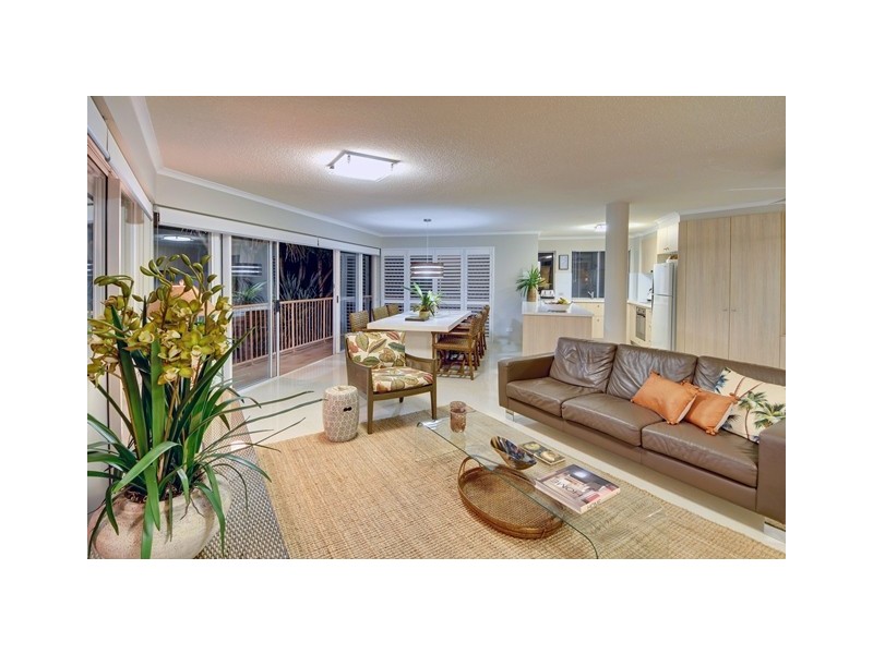 Unit 14 “Surfside on the Beach” 145 Lowanna Drive, Buddina QLD 4575