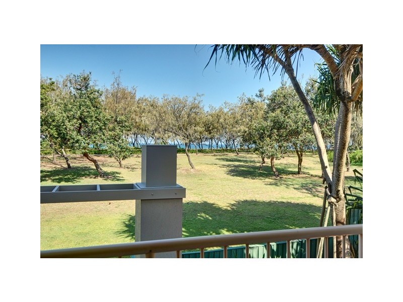 Unit 14 “Surfside on the Beach” 145 Lowanna Drive, Buddina QLD 4575