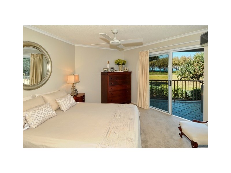 Unit 14 “Surfside on the Beach” 145 Lowanna Drive, Buddina QLD 4575