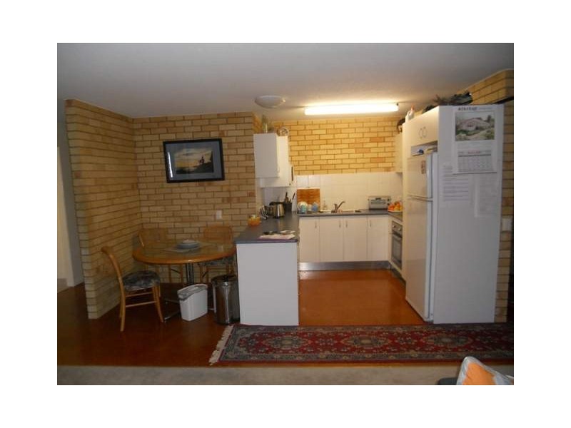 1/15 Pangarinda Place, Mooloolaba QLD 4557