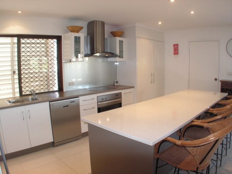 14 Yaringa Avenue, Buddina QLD 4575