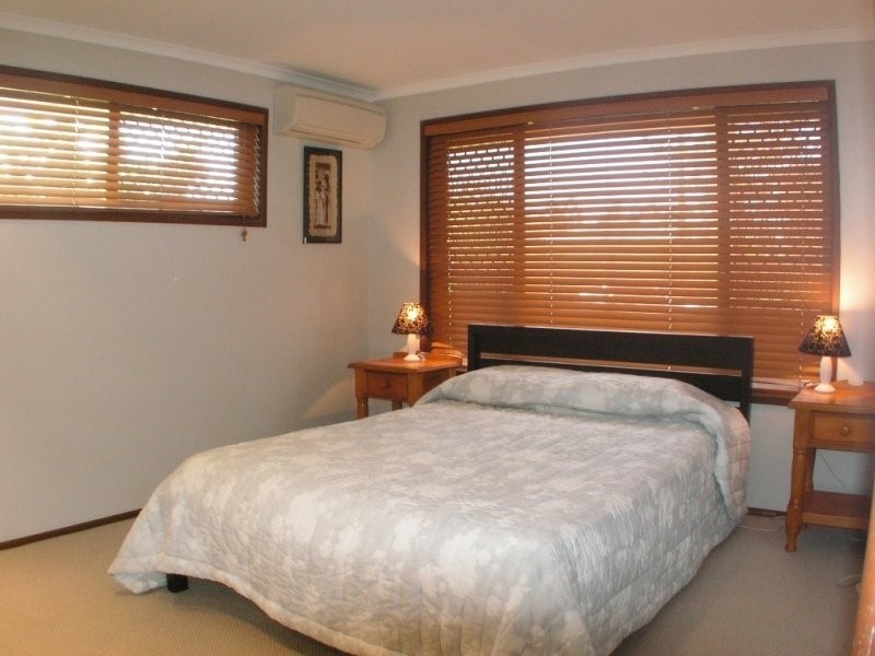 14 Yaringa Avenue, Buddina QLD 4575