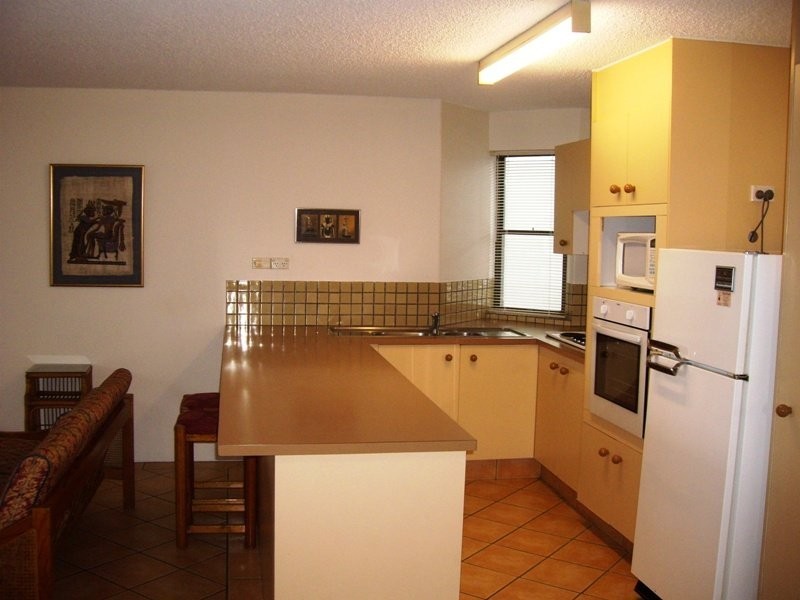 3/236 Alexandra Parade, Alexandra Headland QLD 4572