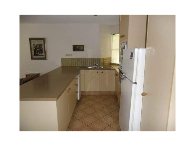 3/236 Alexandra Parade, Alexandra Headland QLD 4572