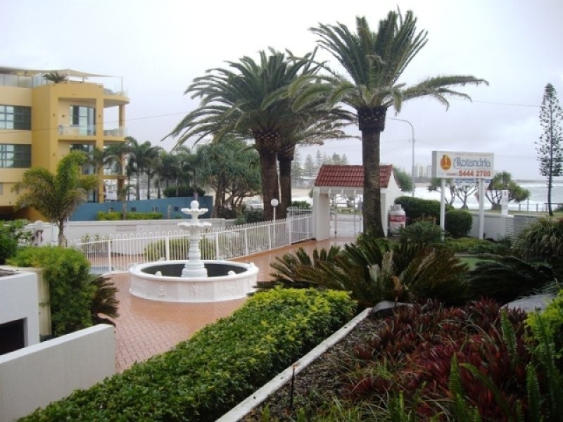 3/236 Alexandra Parade, Alexandra Headland QLD 4572